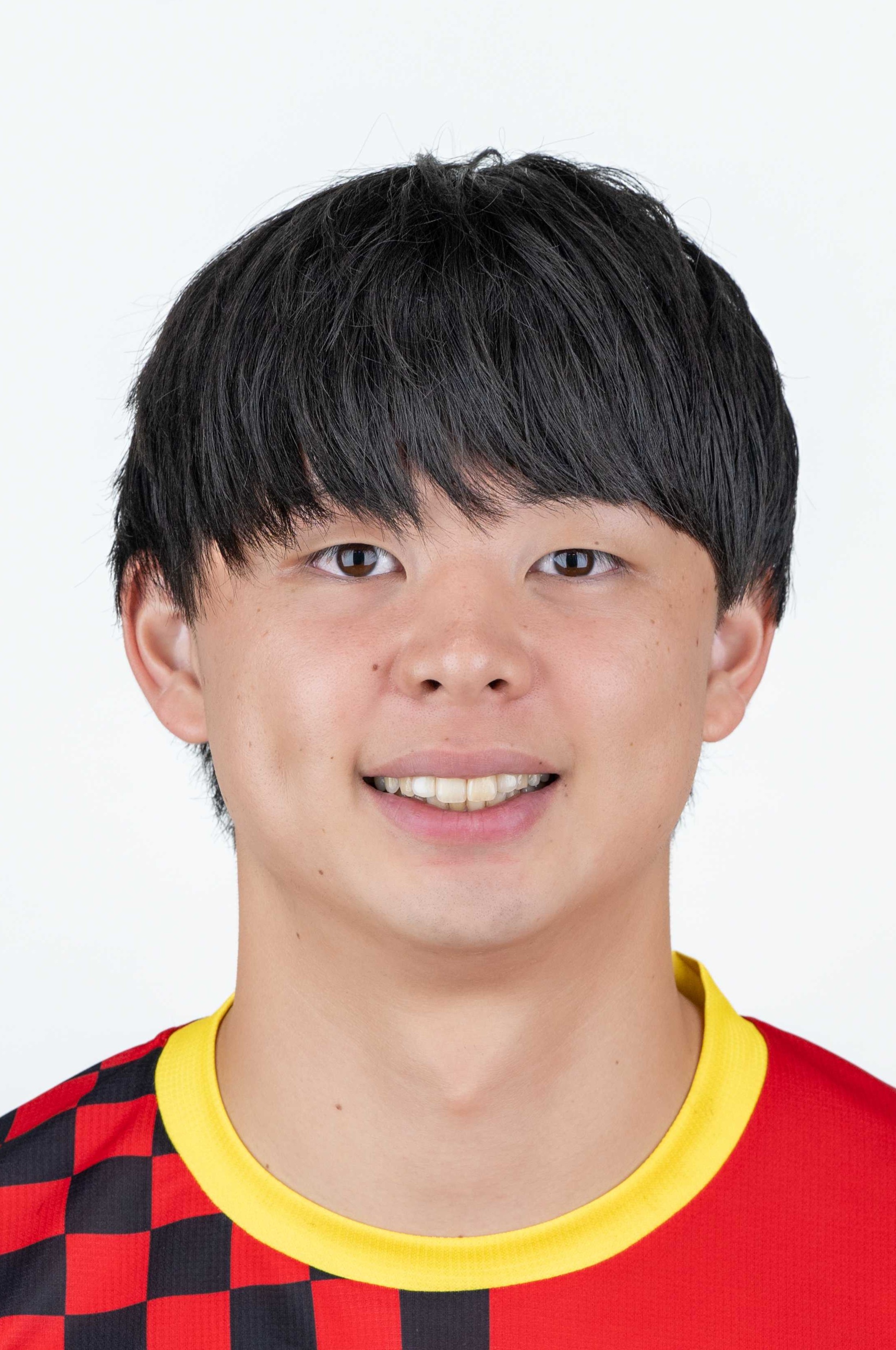 野尻雄偉