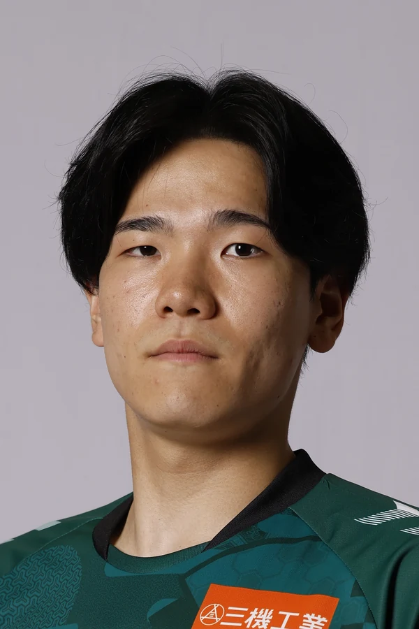 野津山翔